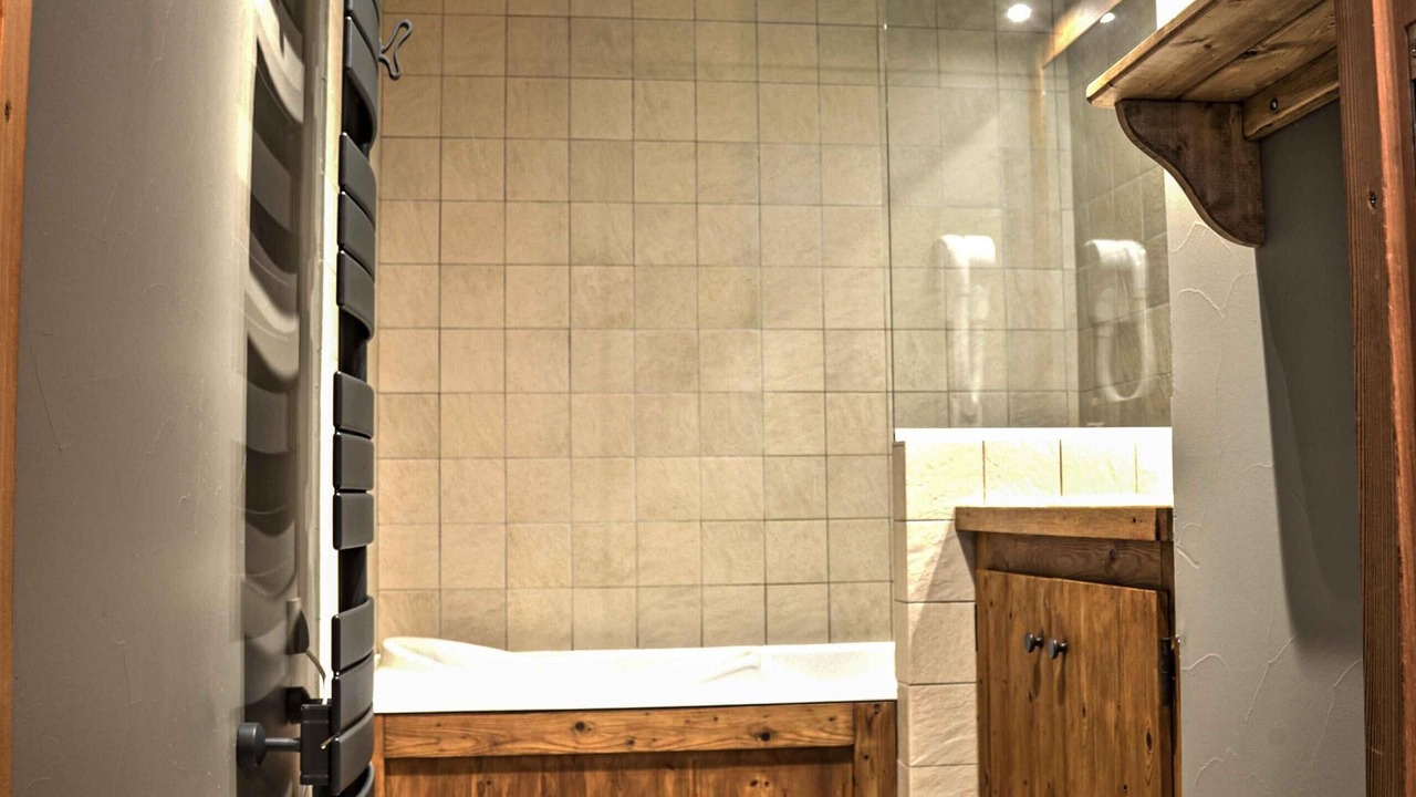 Photo of Bathroom in Les Deux Alpes