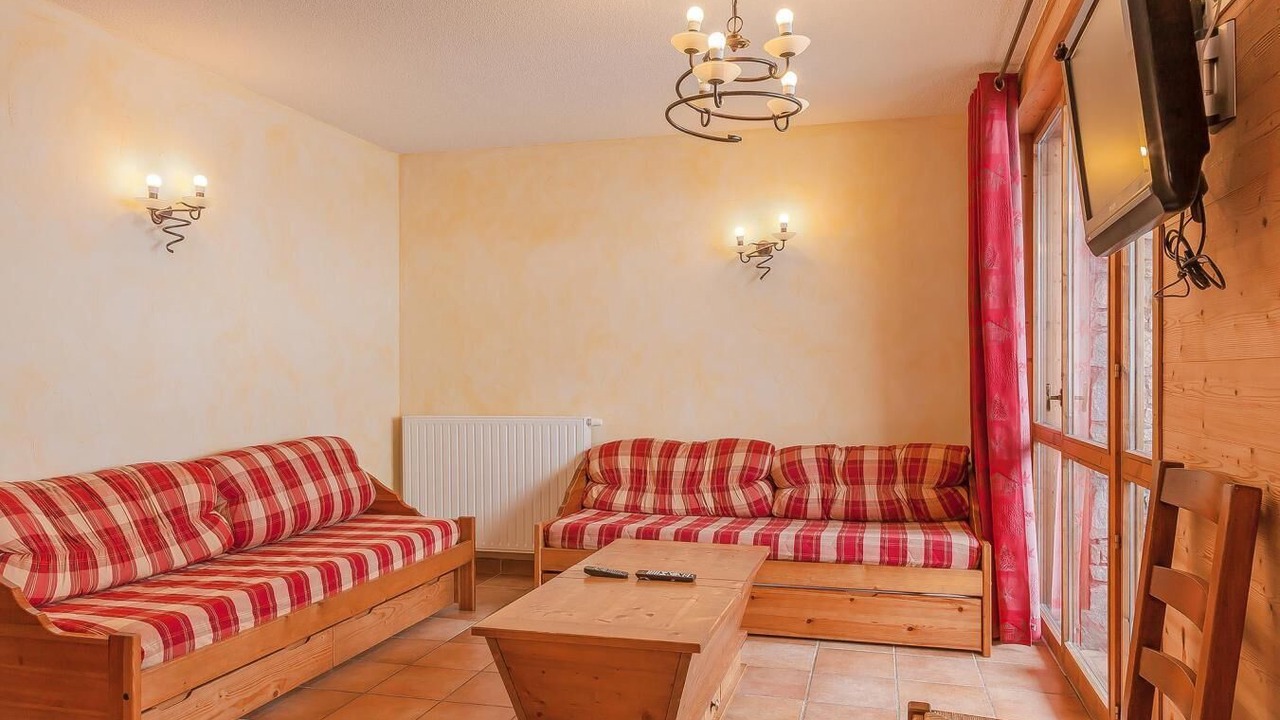 Photo of Livingroom in Lanslevillard