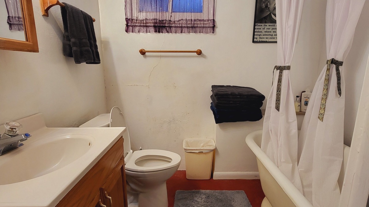 Photo of Bathroom in Dexter