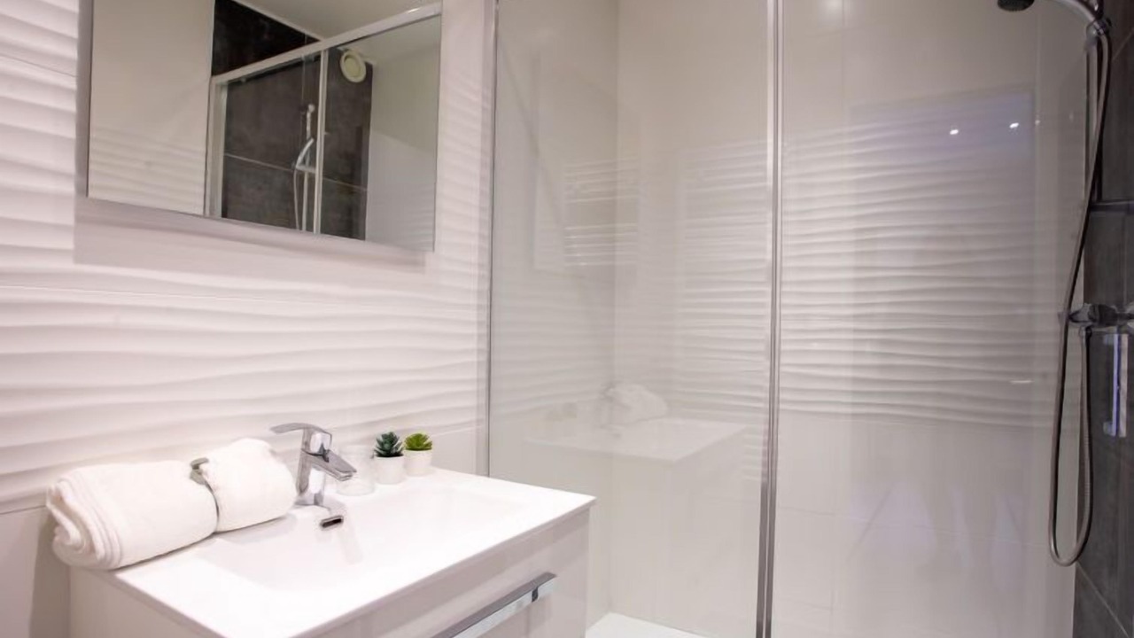 Photo of Bathroom in La Faviere