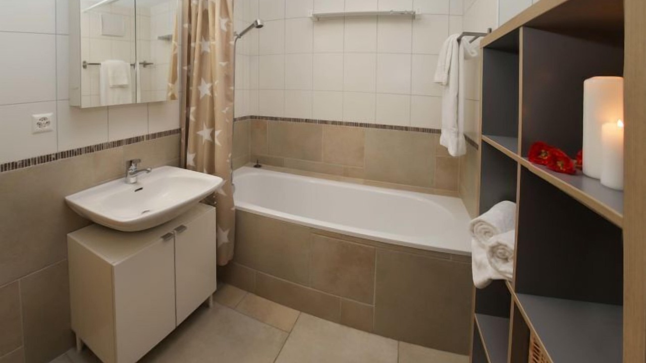 Photo of Bathroom in Saint-Pierre-de-Clages