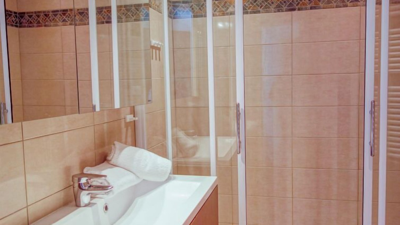 Photo of Bathroom in Val Claret