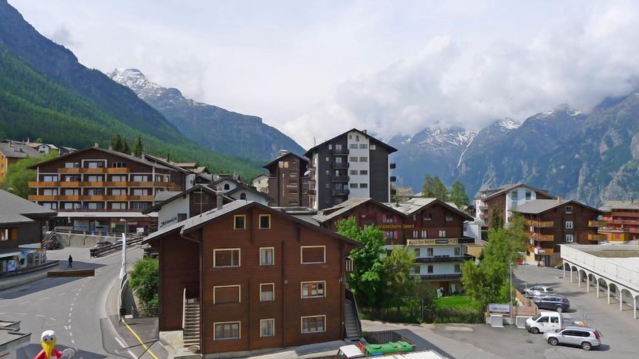 Photo of Others in Graechen