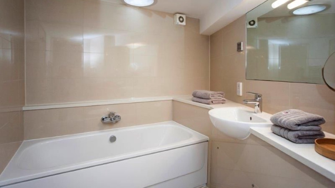 Photo of Bedroom in Bath