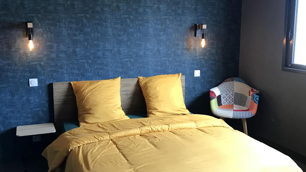 Photo of Bedroom in Commes