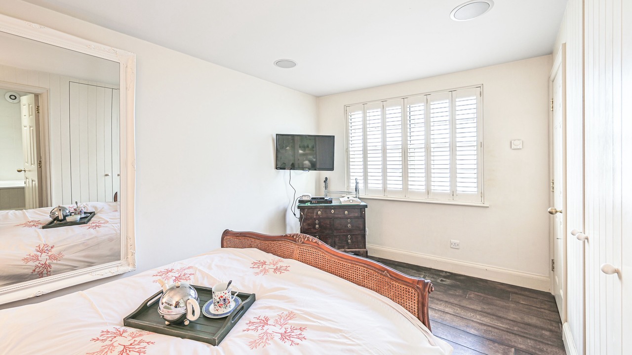 Photo of Bedroom in Knightsbridge and Belgravia