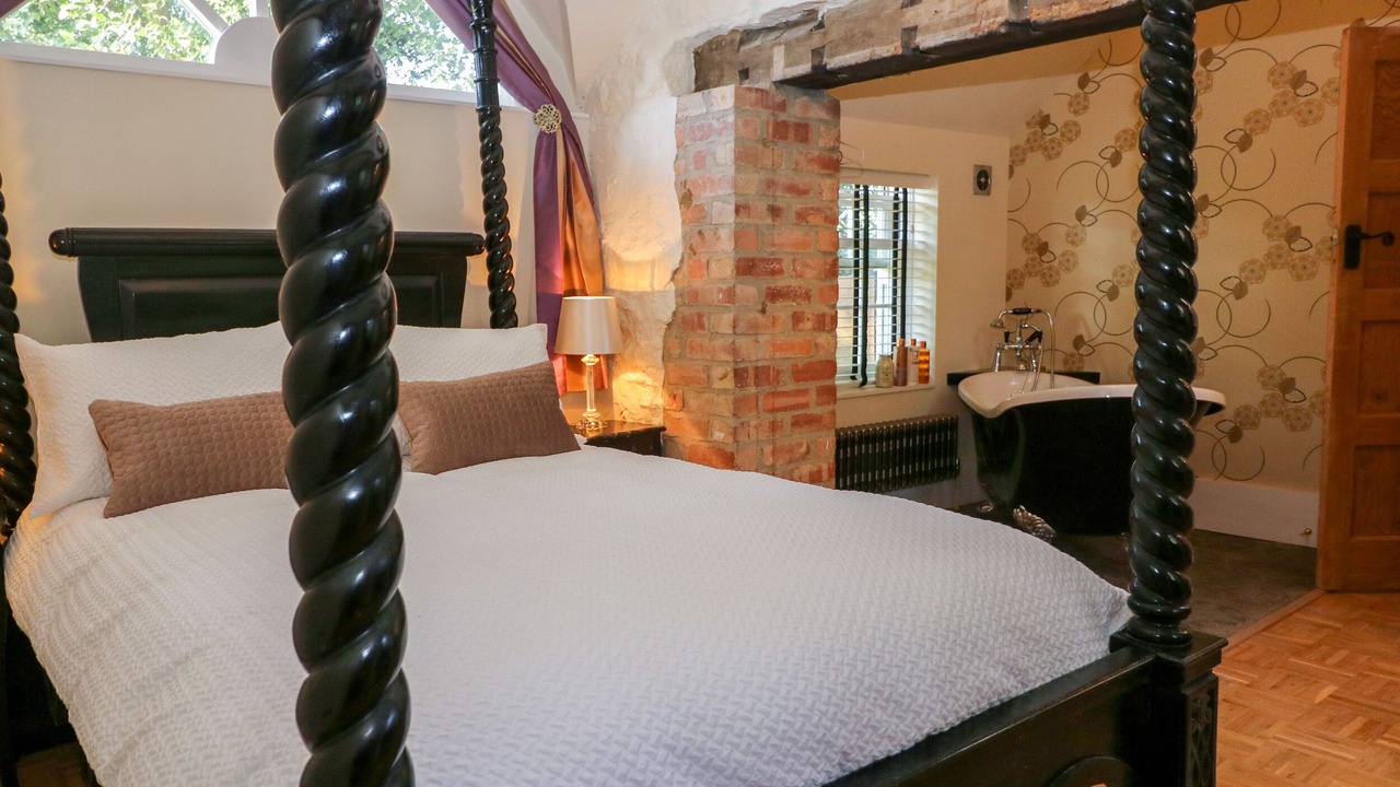 Photo of Bedroom in Little Coxwell