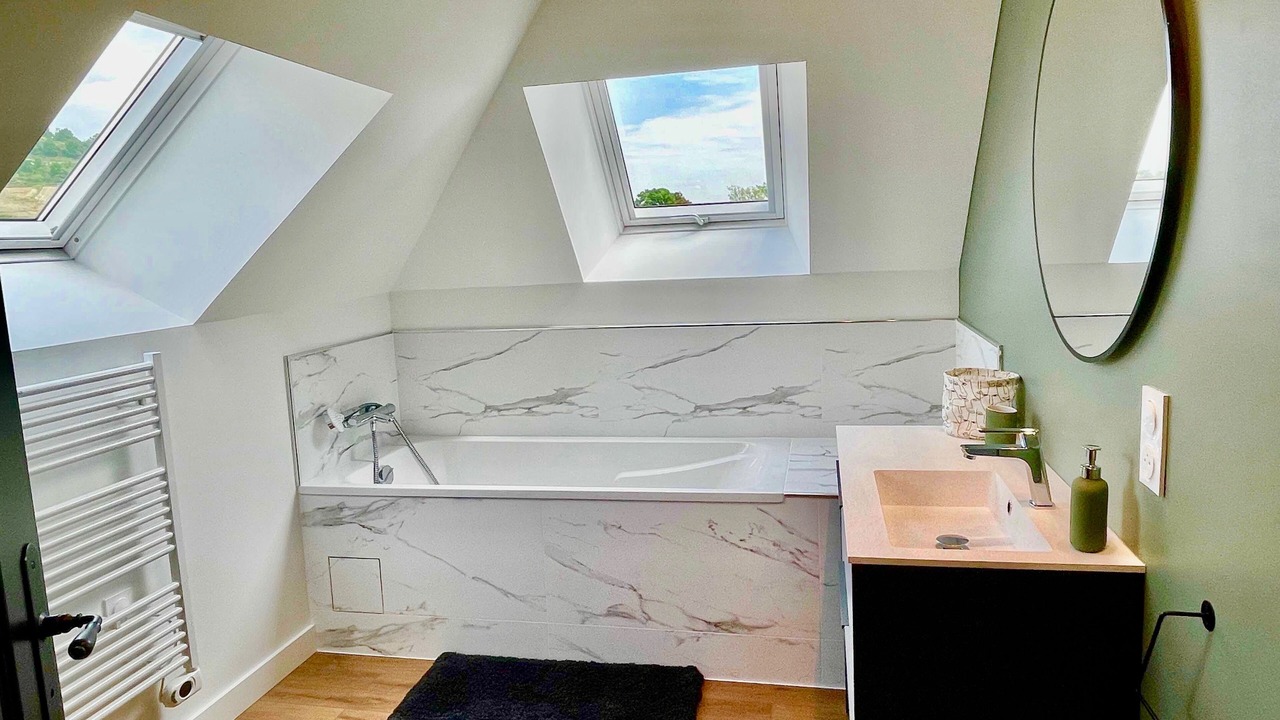 Photo of Bathroom in Rully