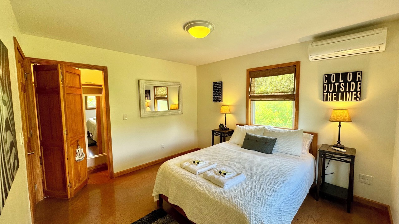 Photo of Bedroom in Alto Pass