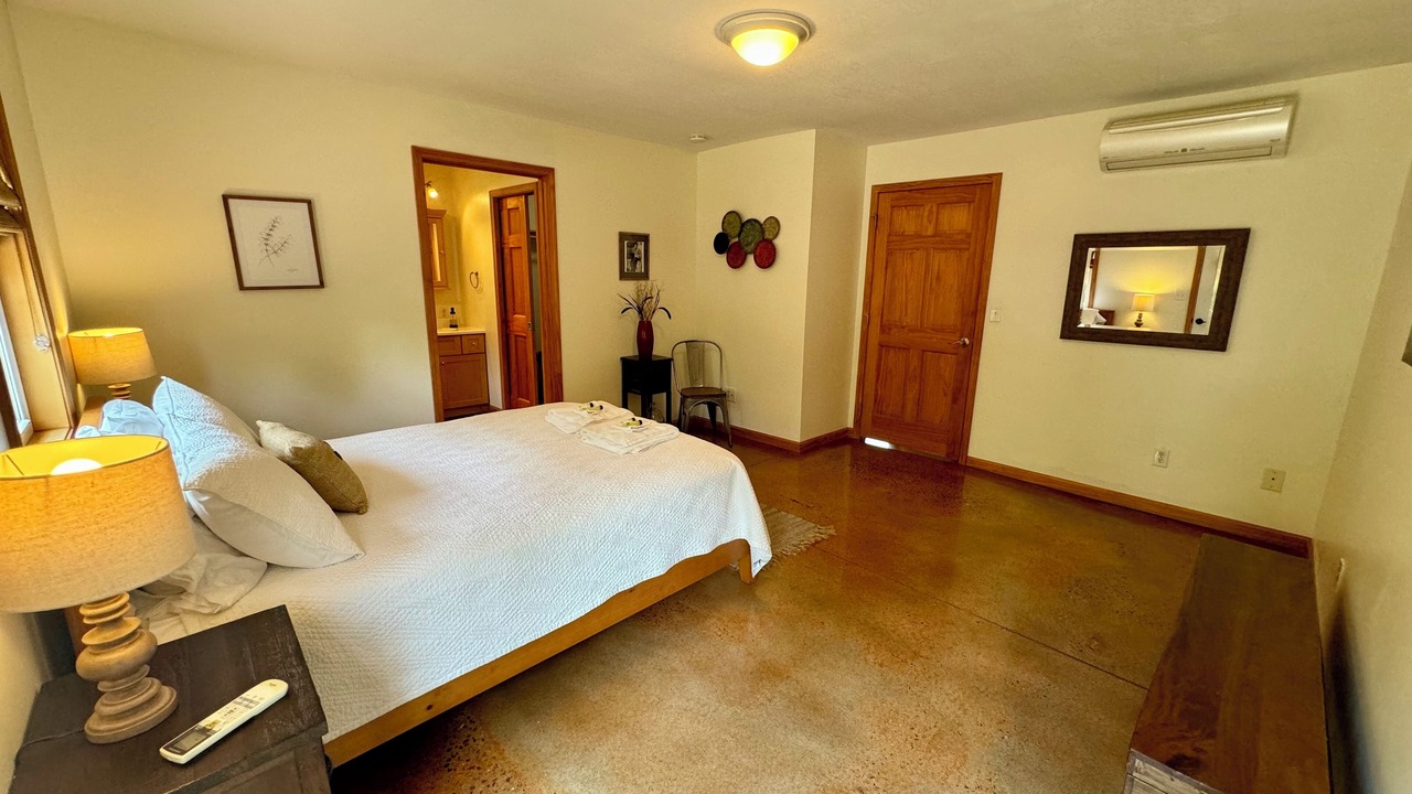 Photo of Bedroom in Alto Pass