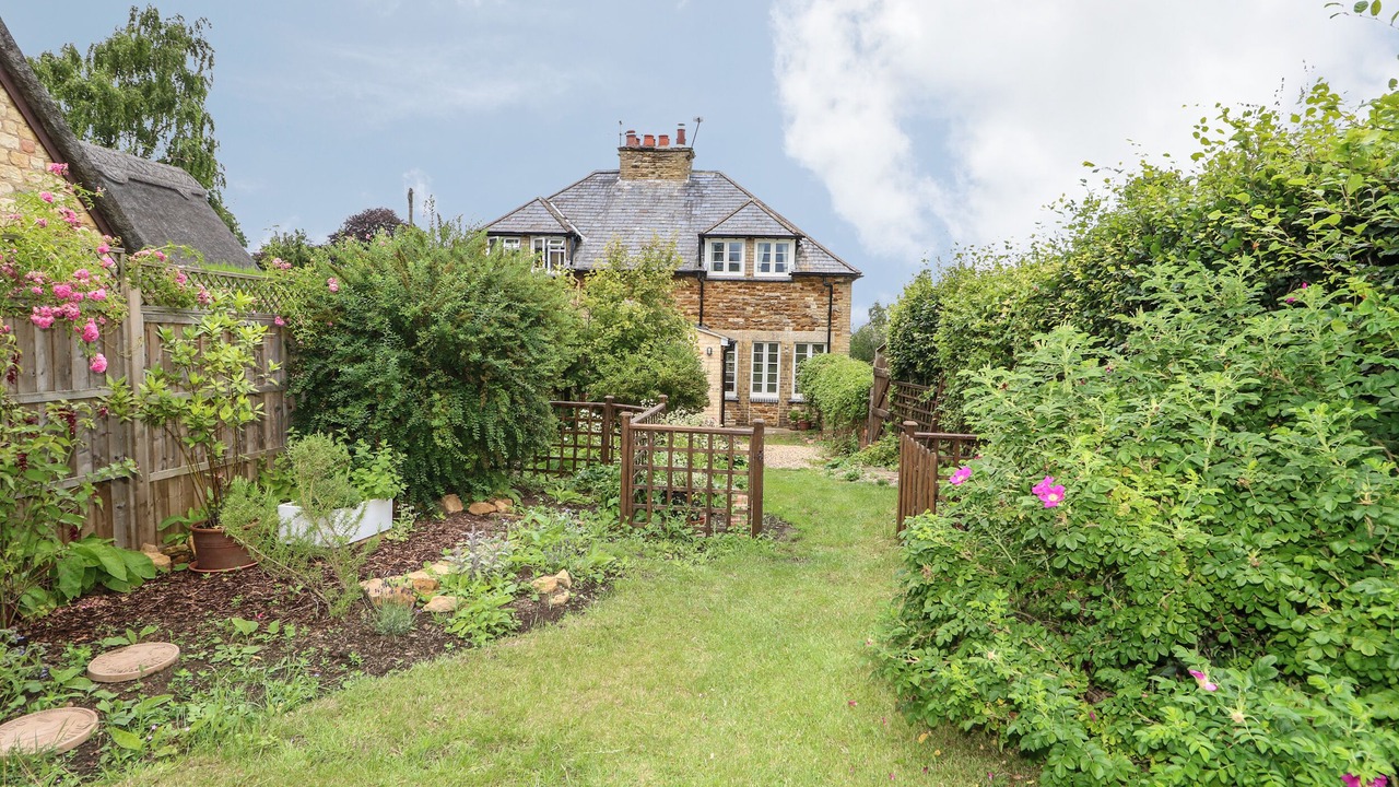 Photo of Outdoor in Longdon