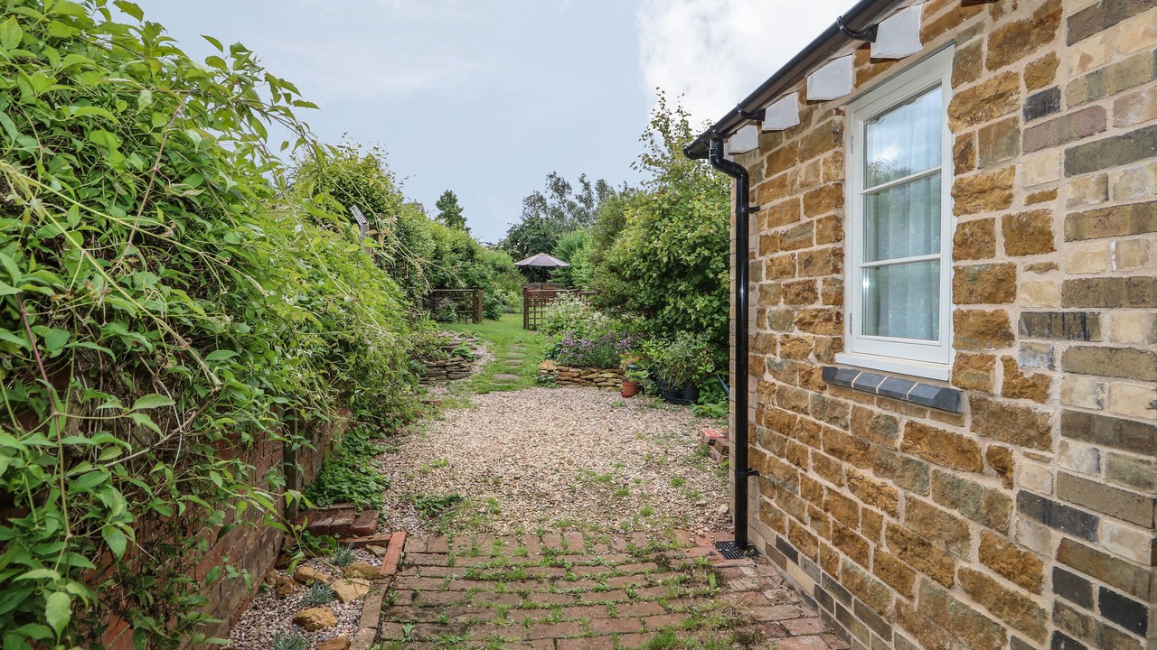 Photo of Outdoor in Longdon