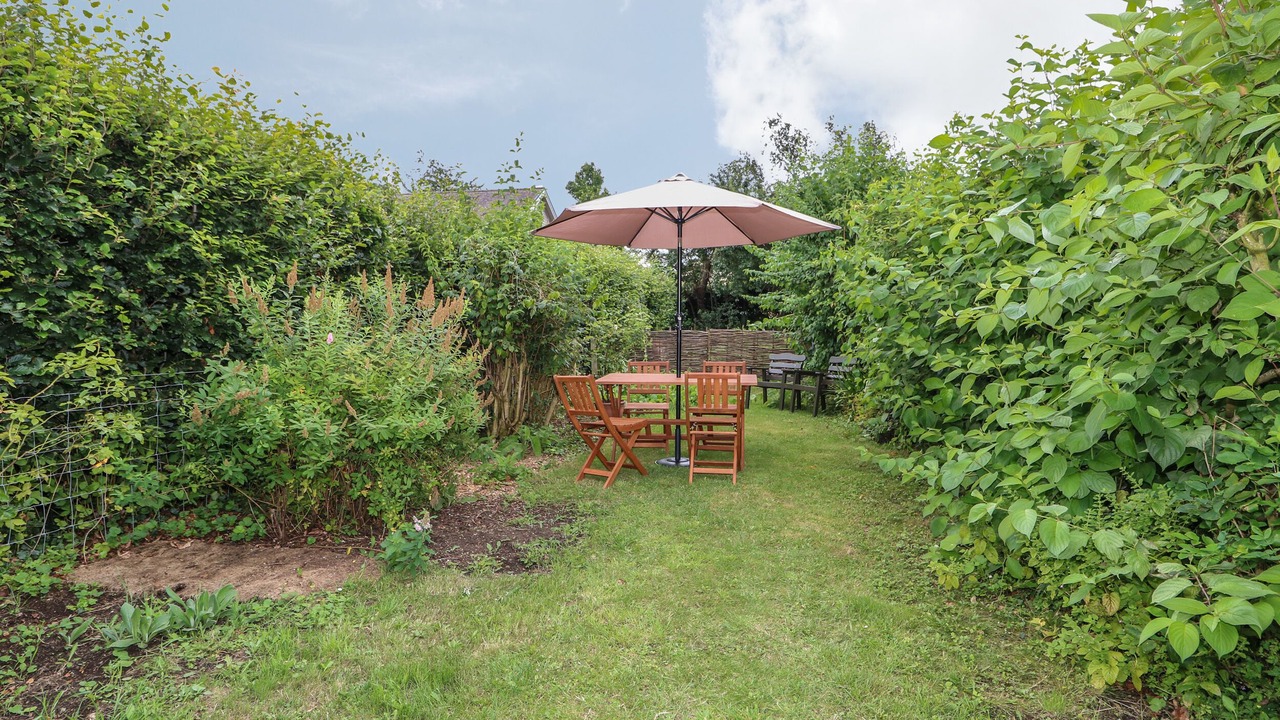 Photo of Outdoor in Longdon