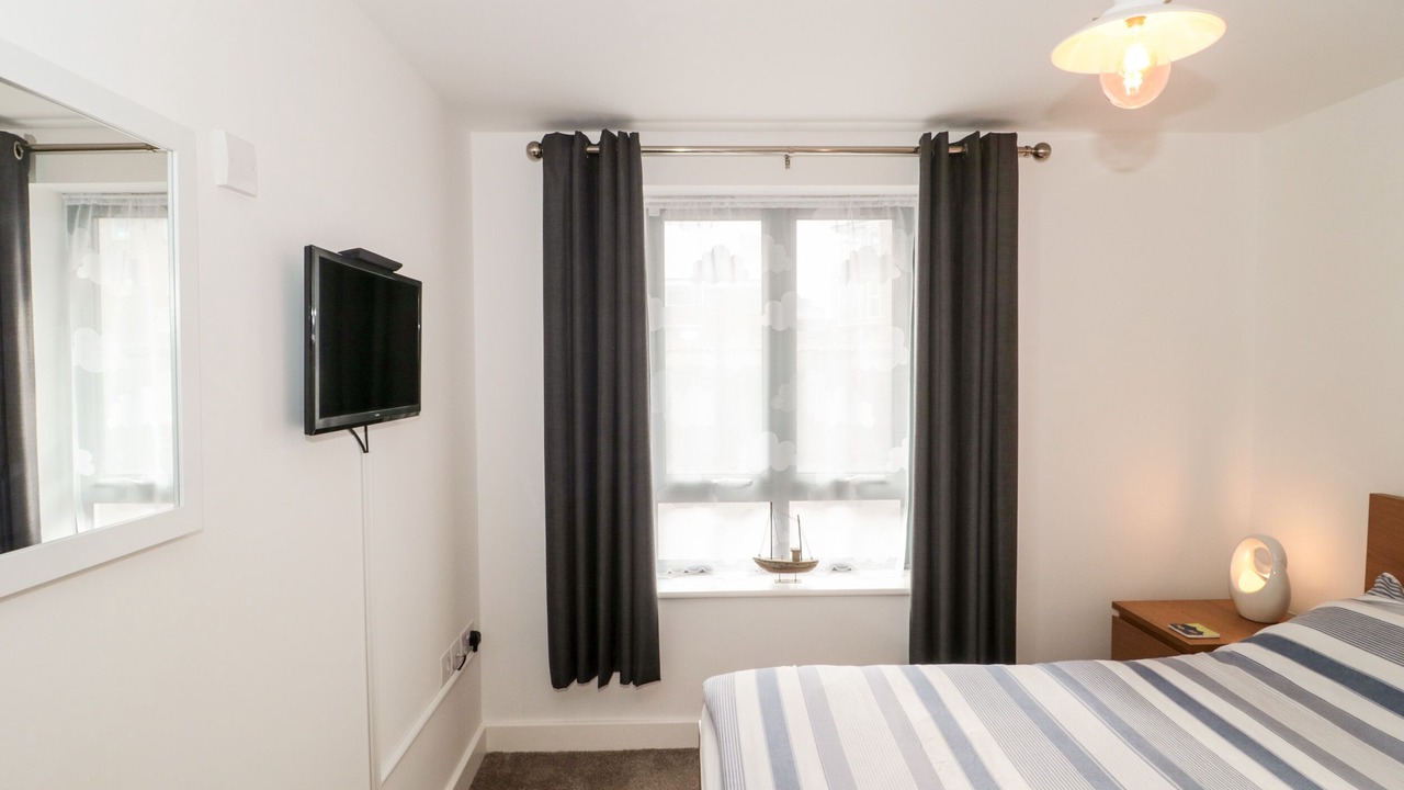 Photo of Bedroom in West Bay