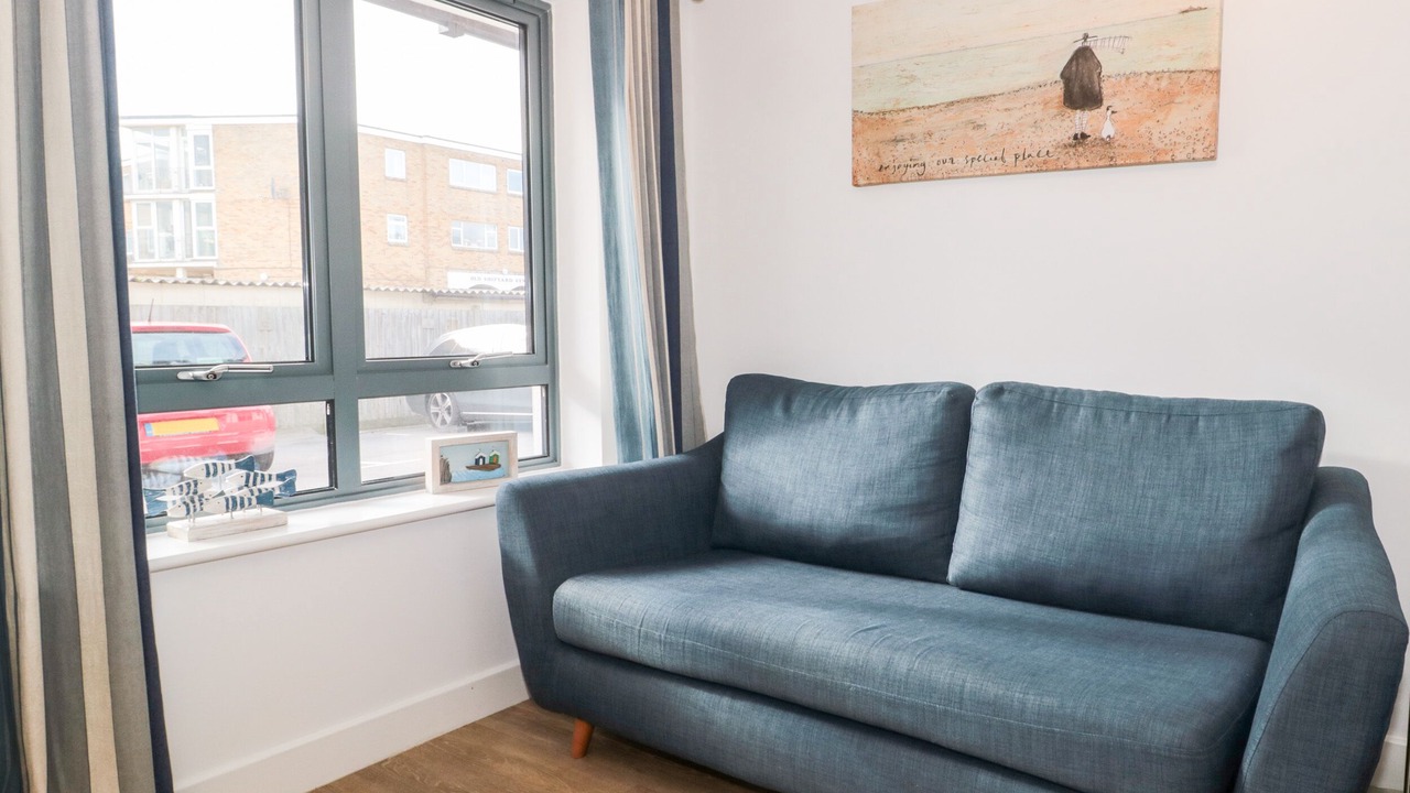 Photo of Livingroom in West Bay