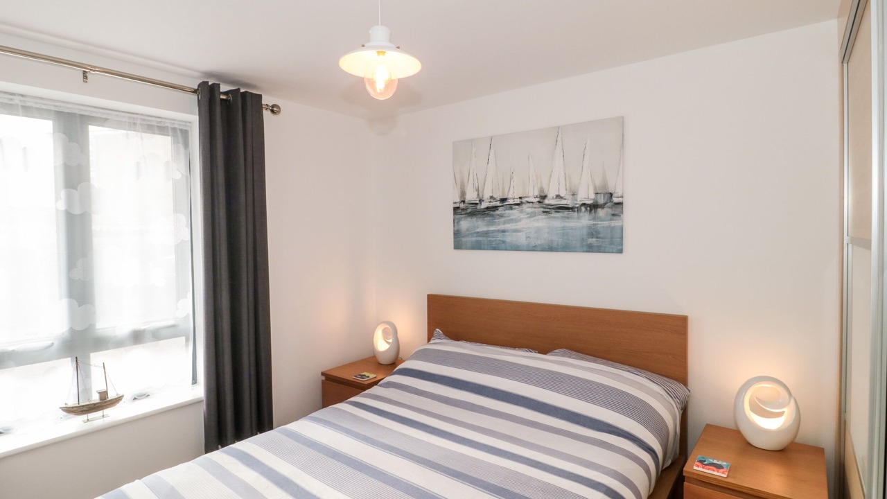 Photo of Bedroom in West Bay