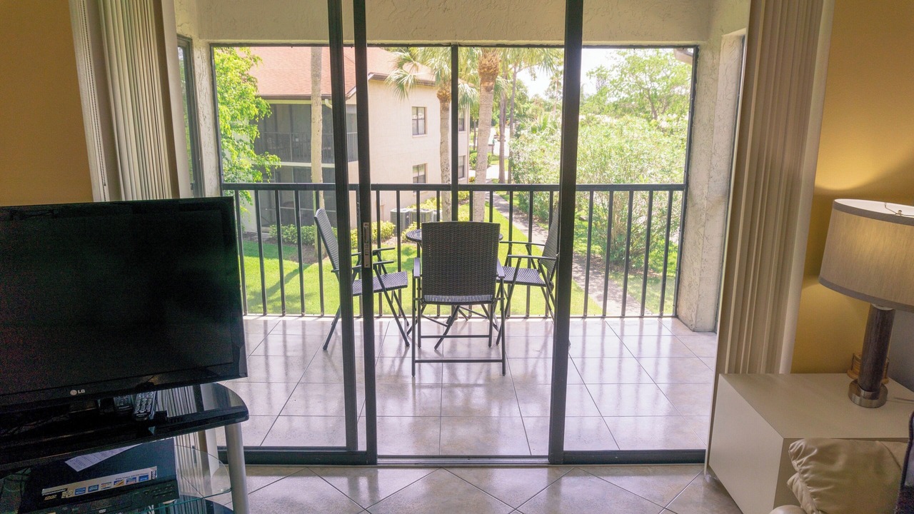 Photo of Patio Balcony in Trailer Estates