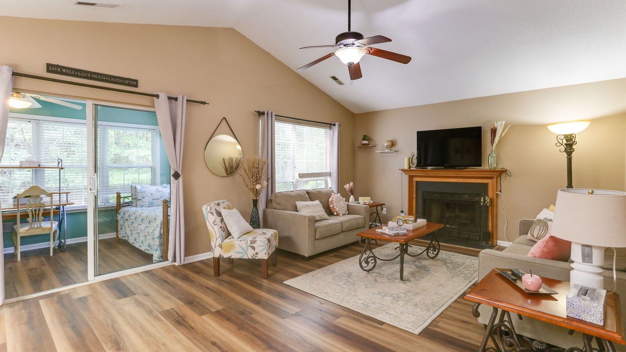 Photo of Livingroom in Williamsburg