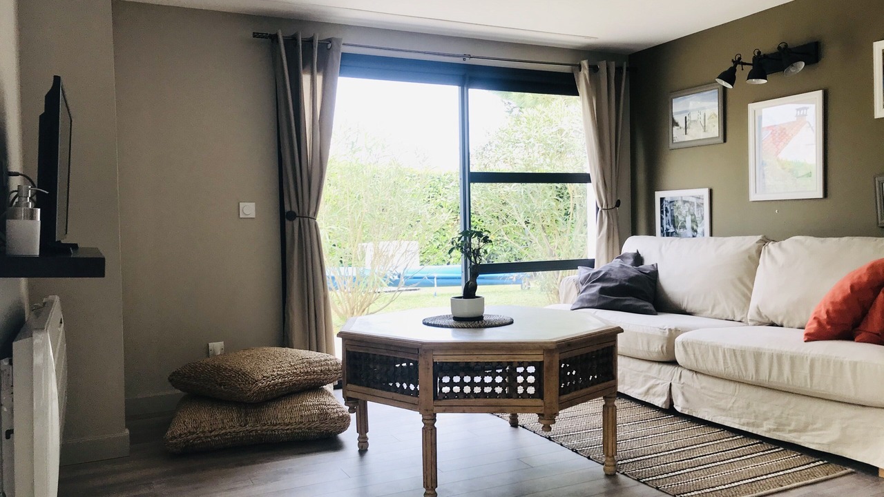 Photo of Livingroom in La Lande-de-Fronsac