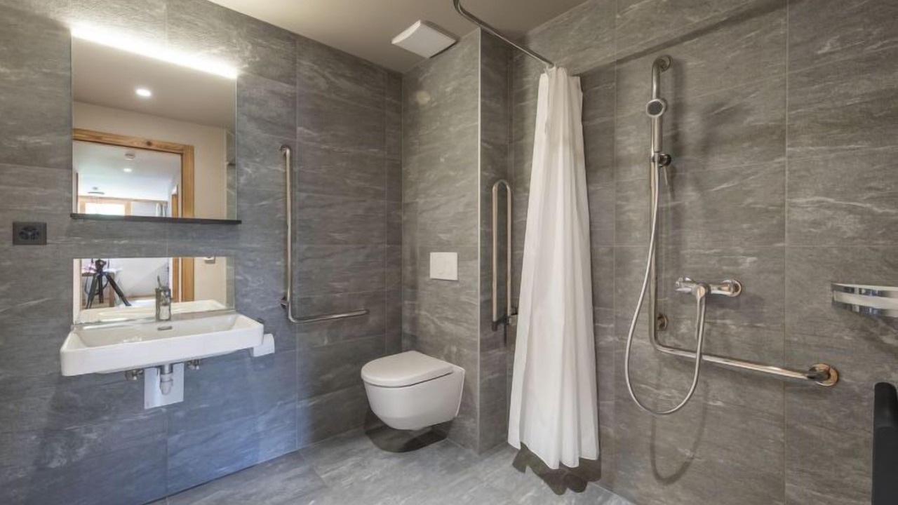 Photo of Bathroom in Zinal