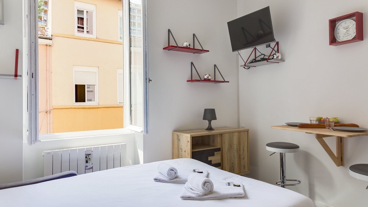 Photo of Bedroom in Villette - Maisons Neuves