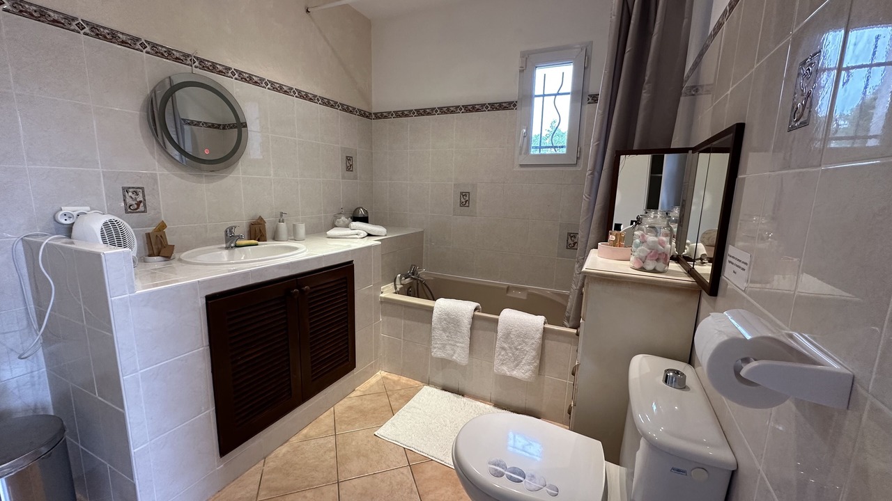 Photo of Bathroom in Vidauban