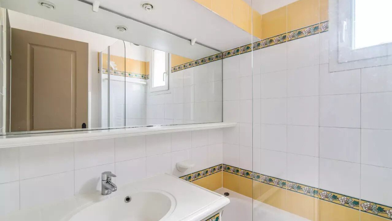 Photo of Bathroom in Les Restanques