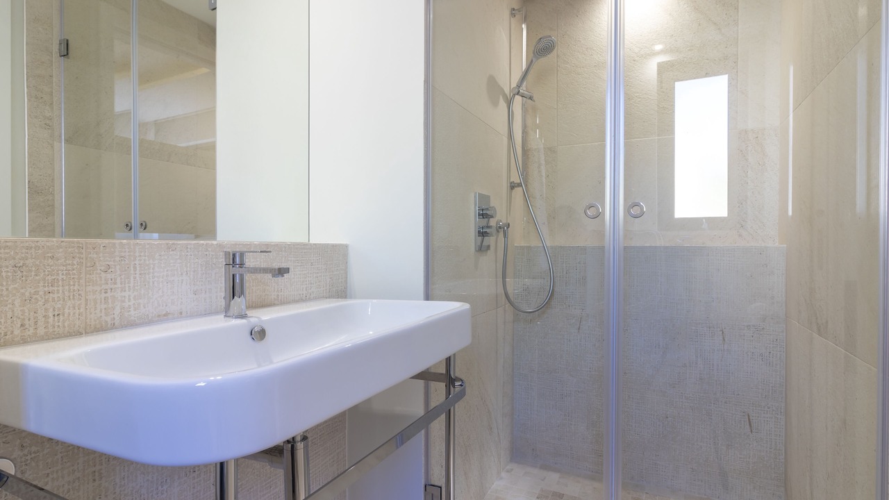 Photo of Bathroom in Ferragudo