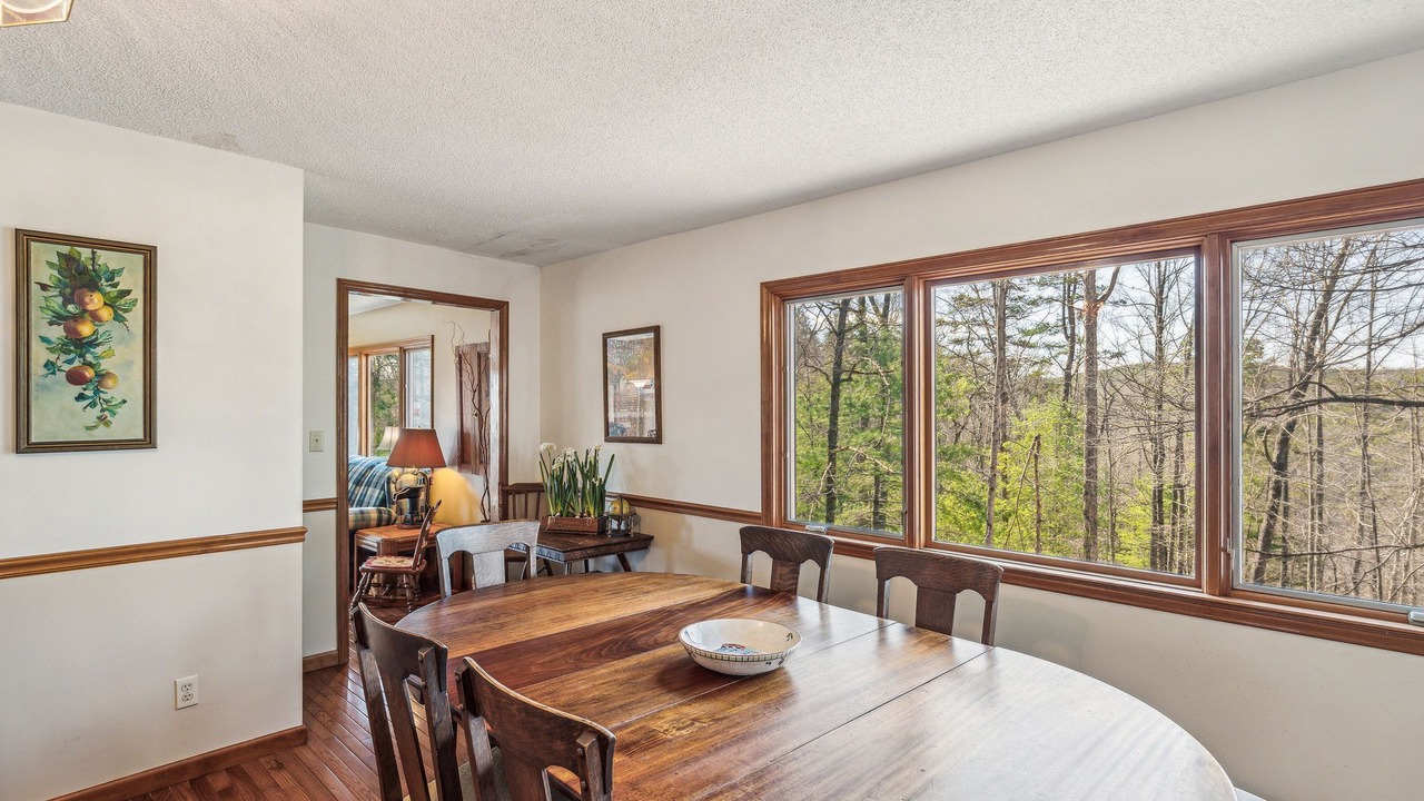 Photo of Livingroom in Lake Lure