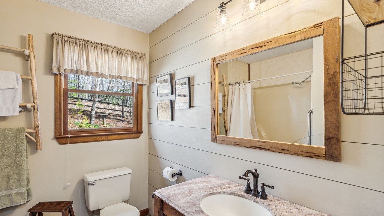 Photo of Bathroom in Lake Lure
