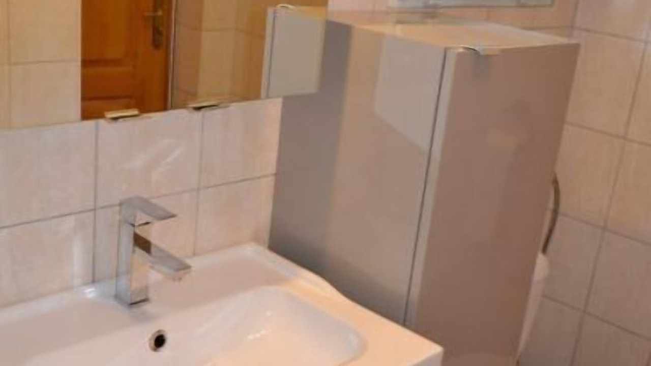 Photo of Bathroom in Saint-Papoul