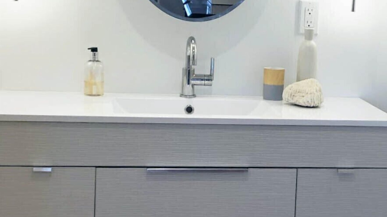 Photo of Bathroom in Cutchogue