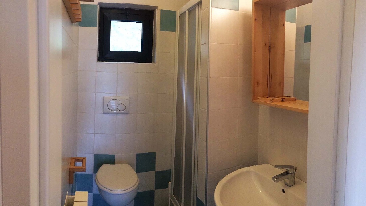 Photo of Bathroom in Idro