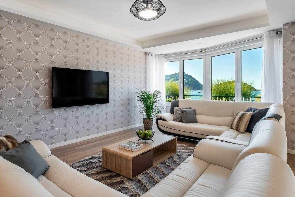 Photo of Livingroom in San Sebastian Centro