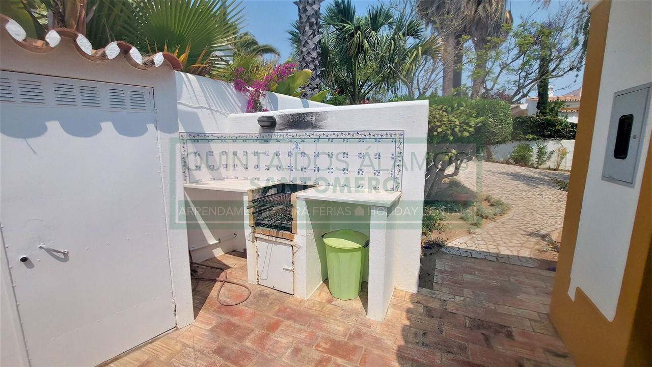 Photo of Patio Balcony in Guia