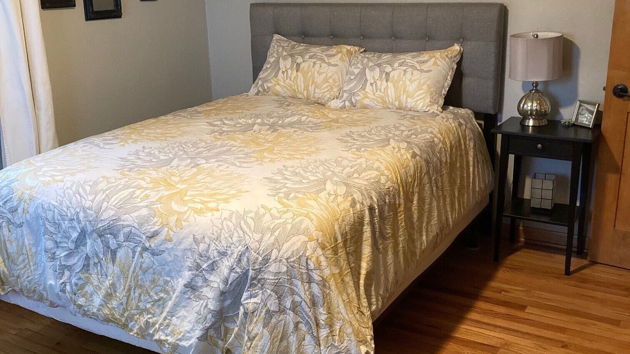 Photo of Bedroom in Colgate