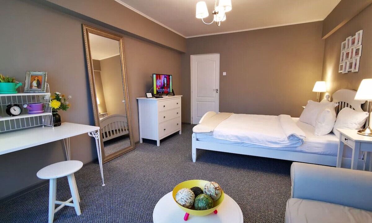 Photo of Bedroom in Sector 4