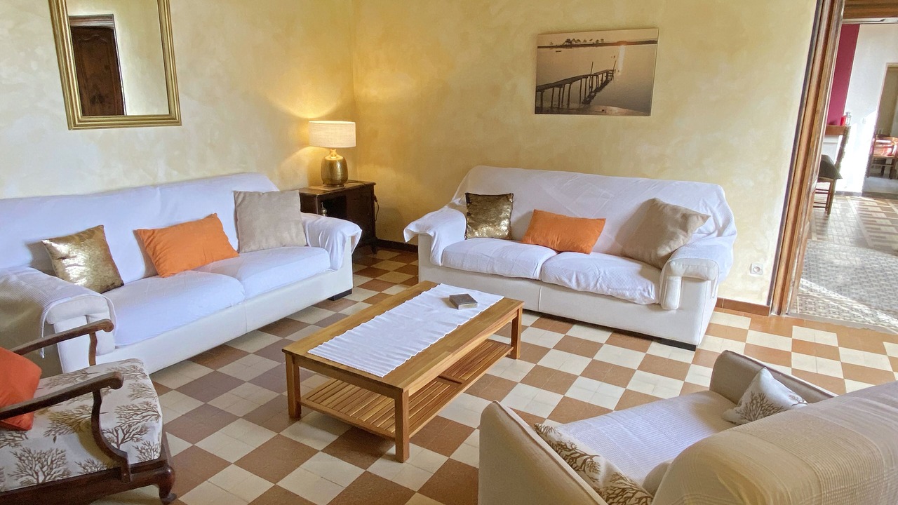 Photo of Livingroom in Saint-Caprais-de-Bordeaux