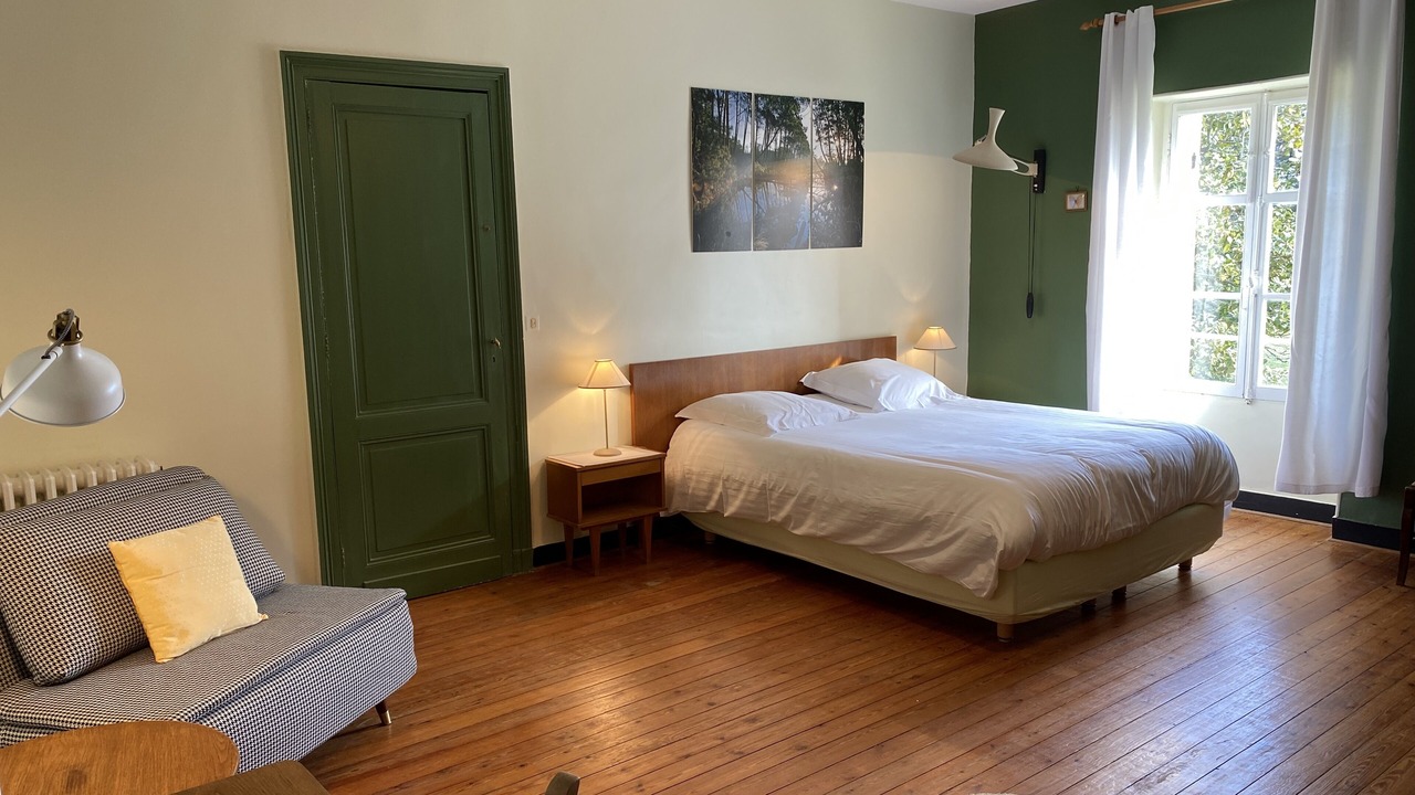 Photo of Bedroom in Saint-Caprais-de-Bordeaux