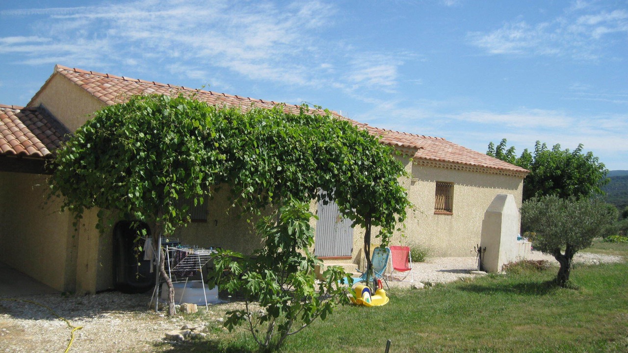 Photo of Outdoor in Methamis