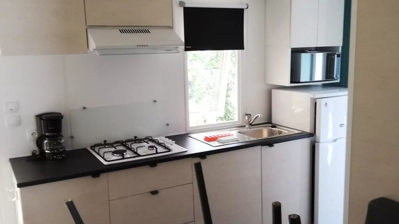 Photo of Kitchen in Recoules-Previnquieres