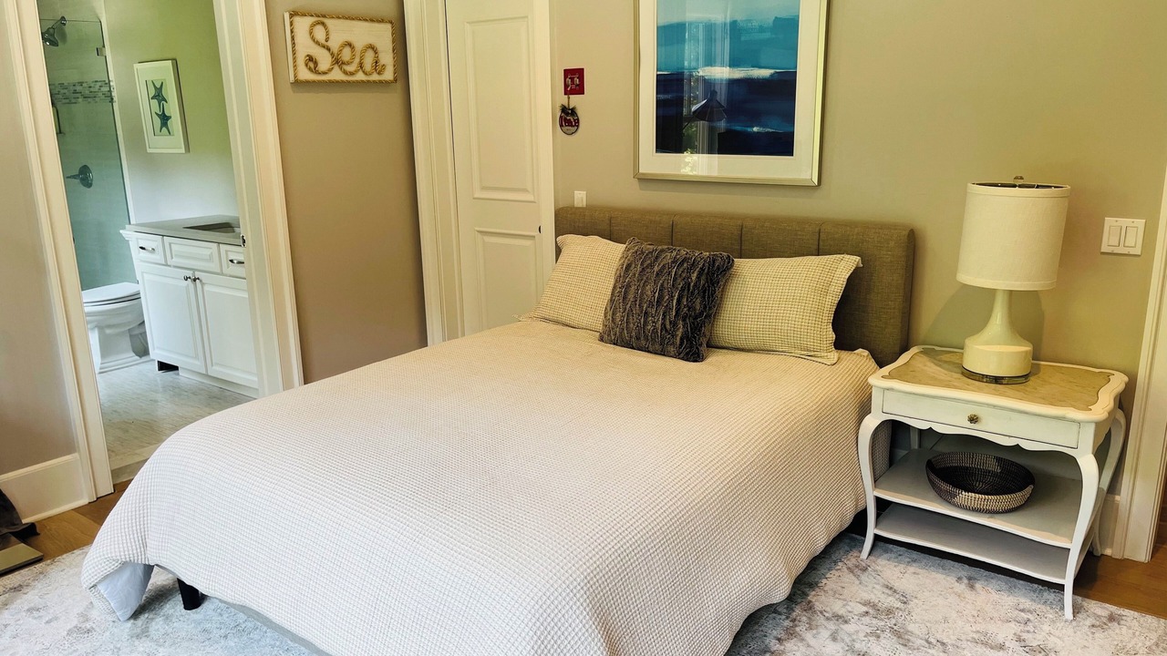 Photo of Bedroom in North Haven