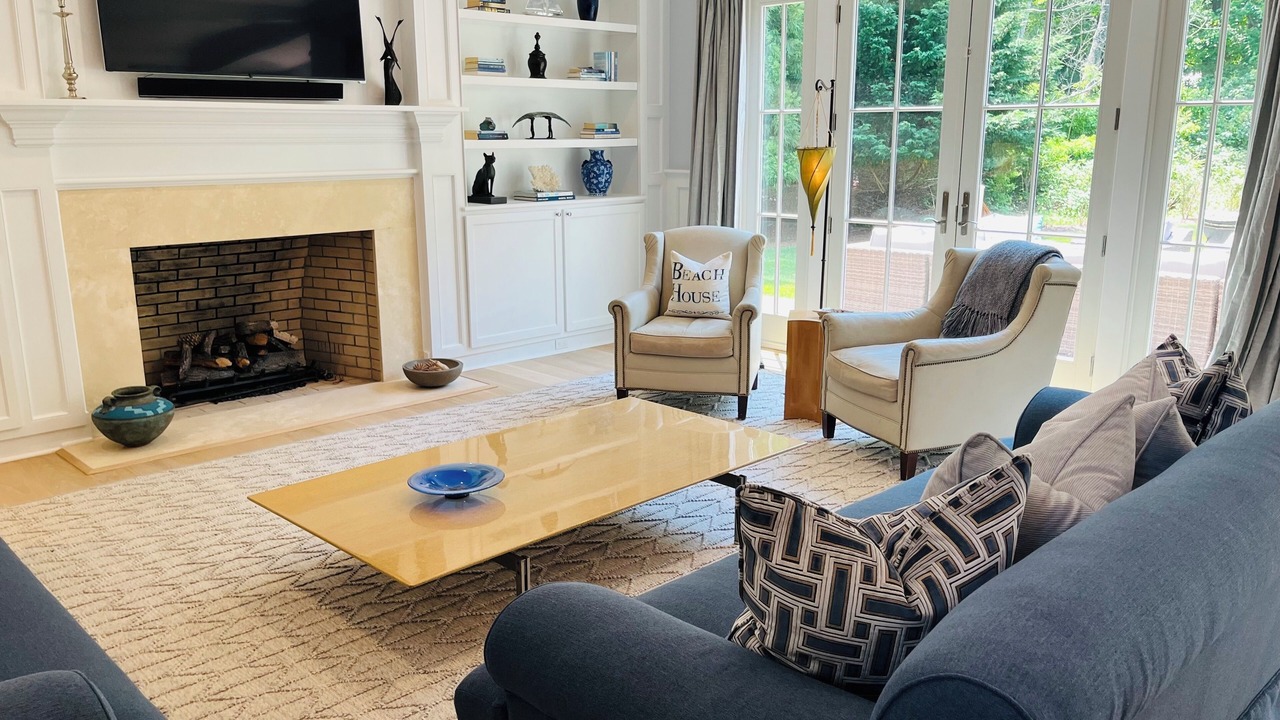 Photo of Livingroom in North Haven