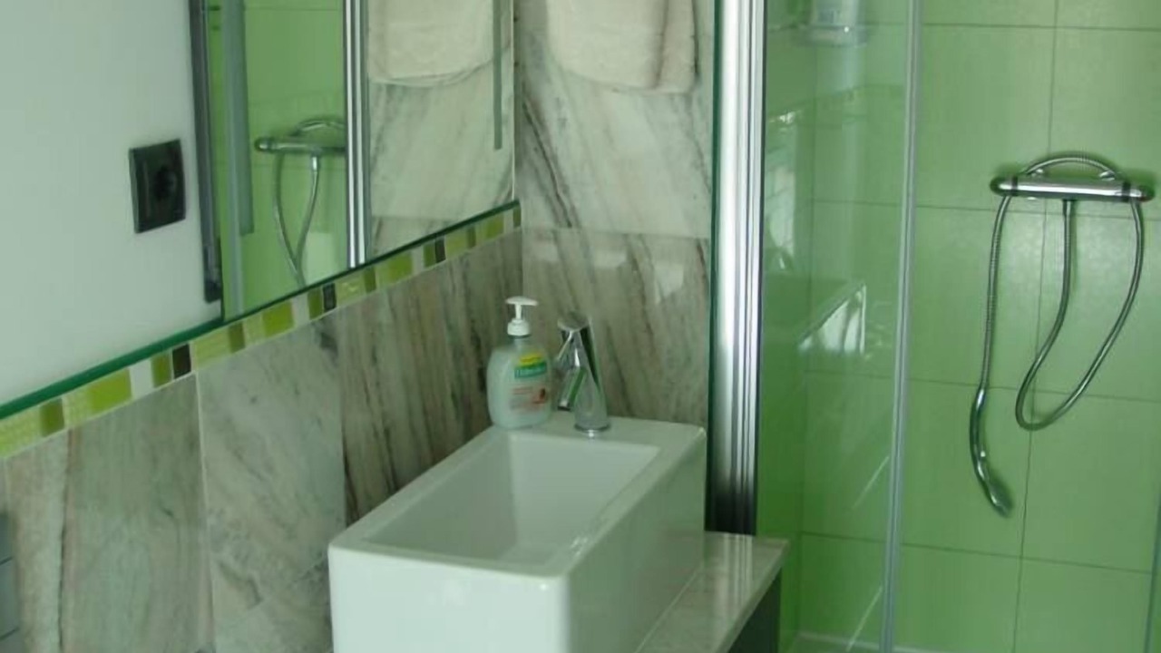 Photo of Bathroom in Meada