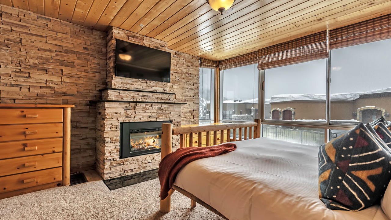 Photo of Bedroom in Salt Lake Mountain Resorts