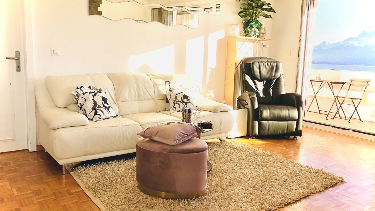 Photo of Livingroom in Montreux