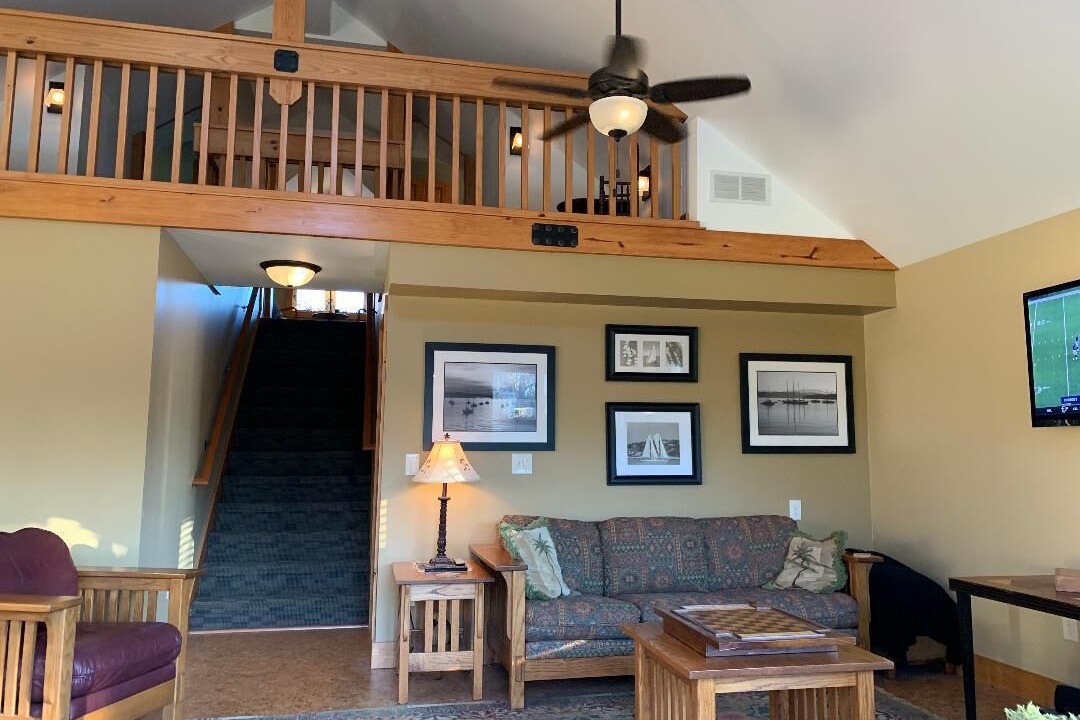 Photo of Bedroom in Lansing
