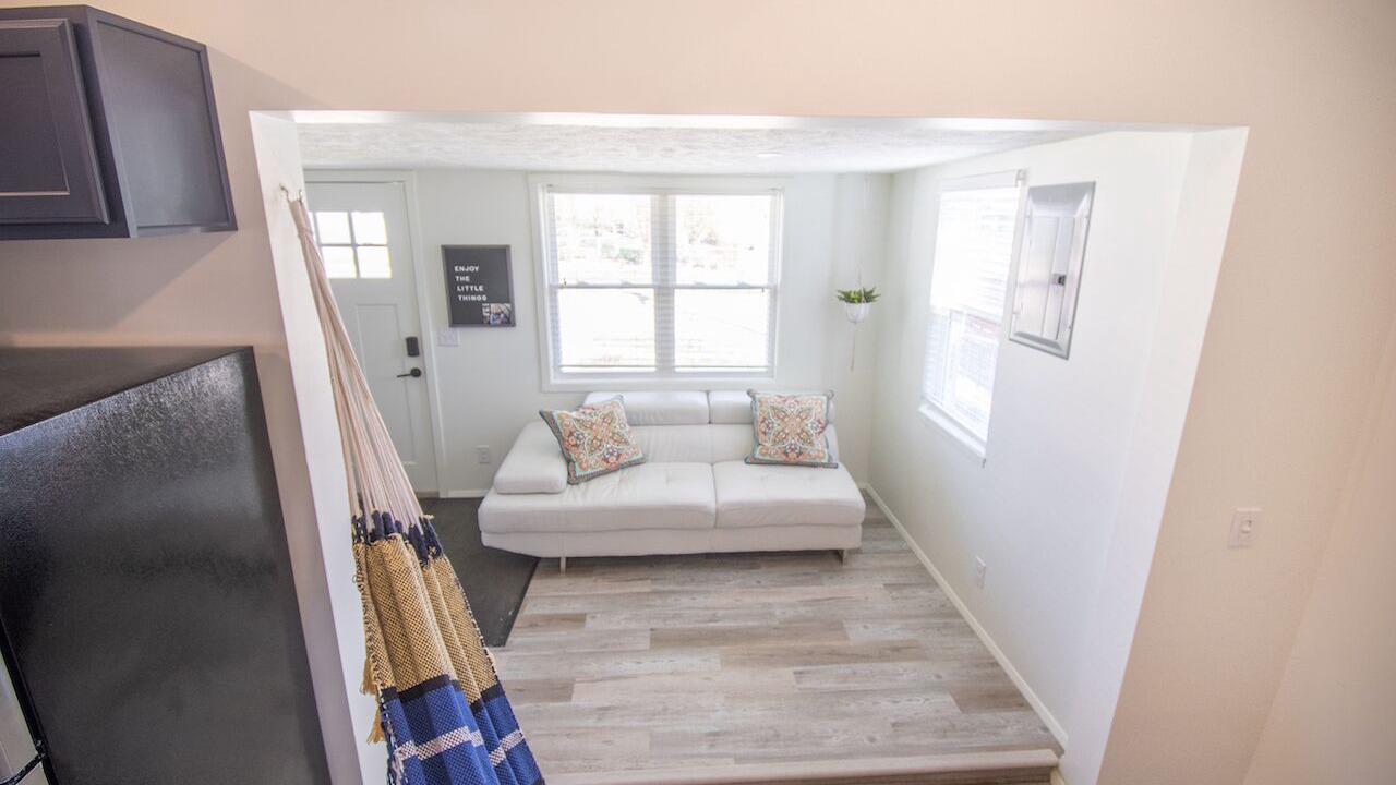 Photo of Livingroom in Southeast Omaha