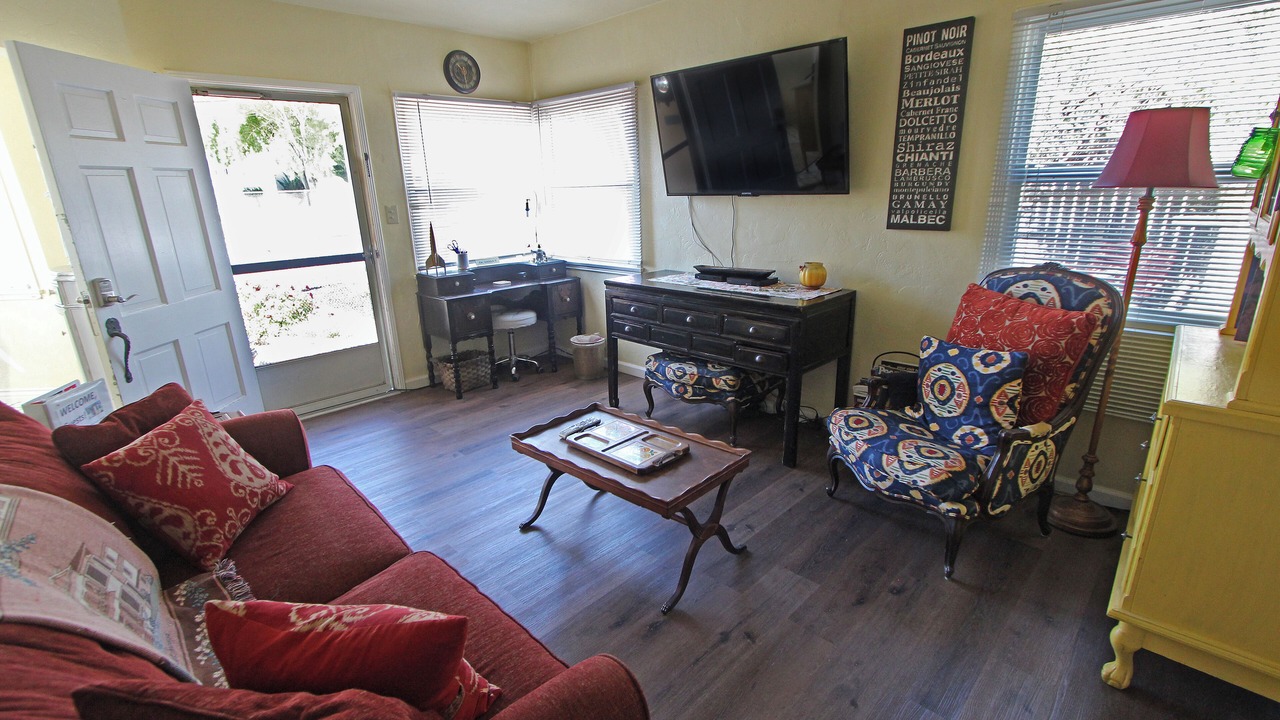 Photo of Livingroom in Lompoc