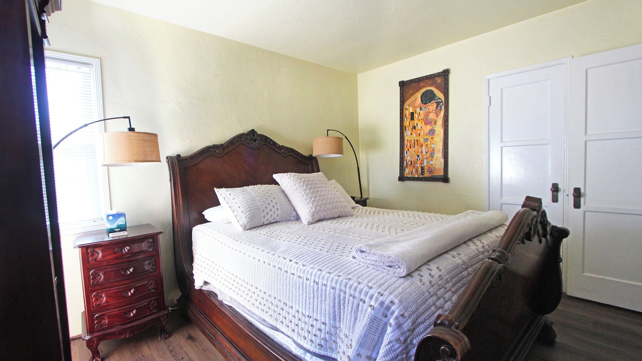 Photo of Bedroom in Lompoc